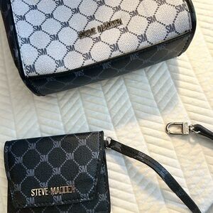 Steve Madden mini bag with hand and shoulder straps detachable card